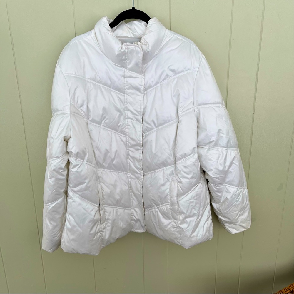 GAP White Puffer Coat